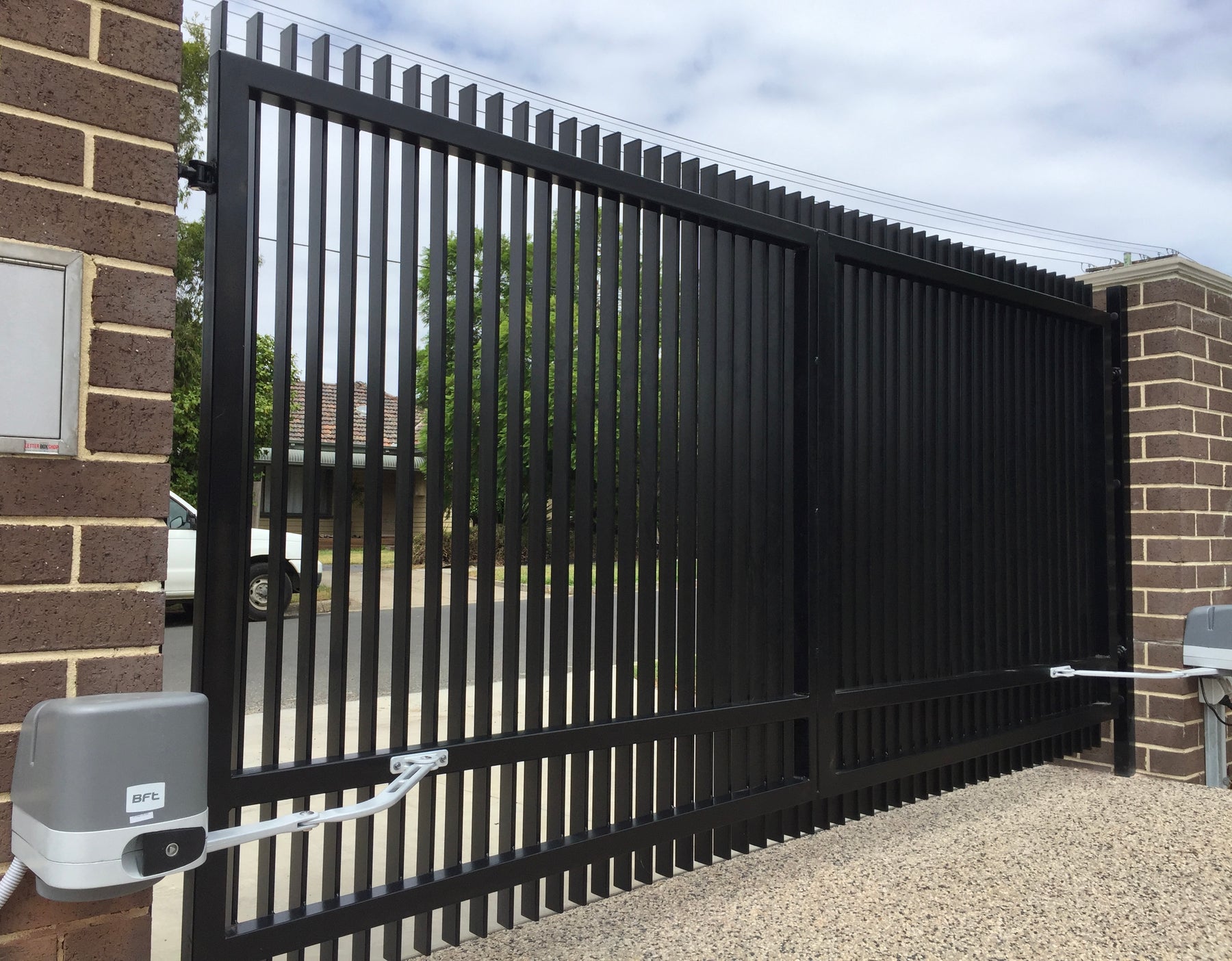 Swing Gates | Gate Motors | Powered Gates Australia