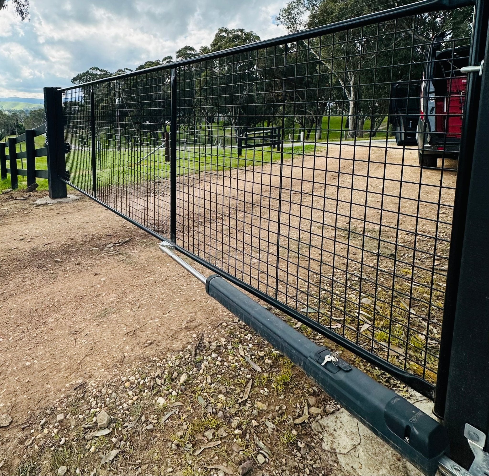 Beninca Tom 50 Single Swing Gate Linear Motor - for gates to 5m & 700kg - Heavy Duty - Powered Gates Australia